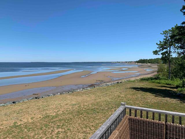 Beach House on Miramichi Bay gallery image 3