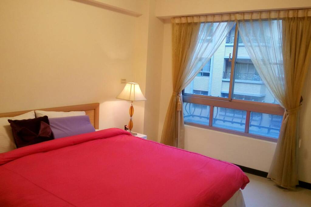 Warm and Romantic Room