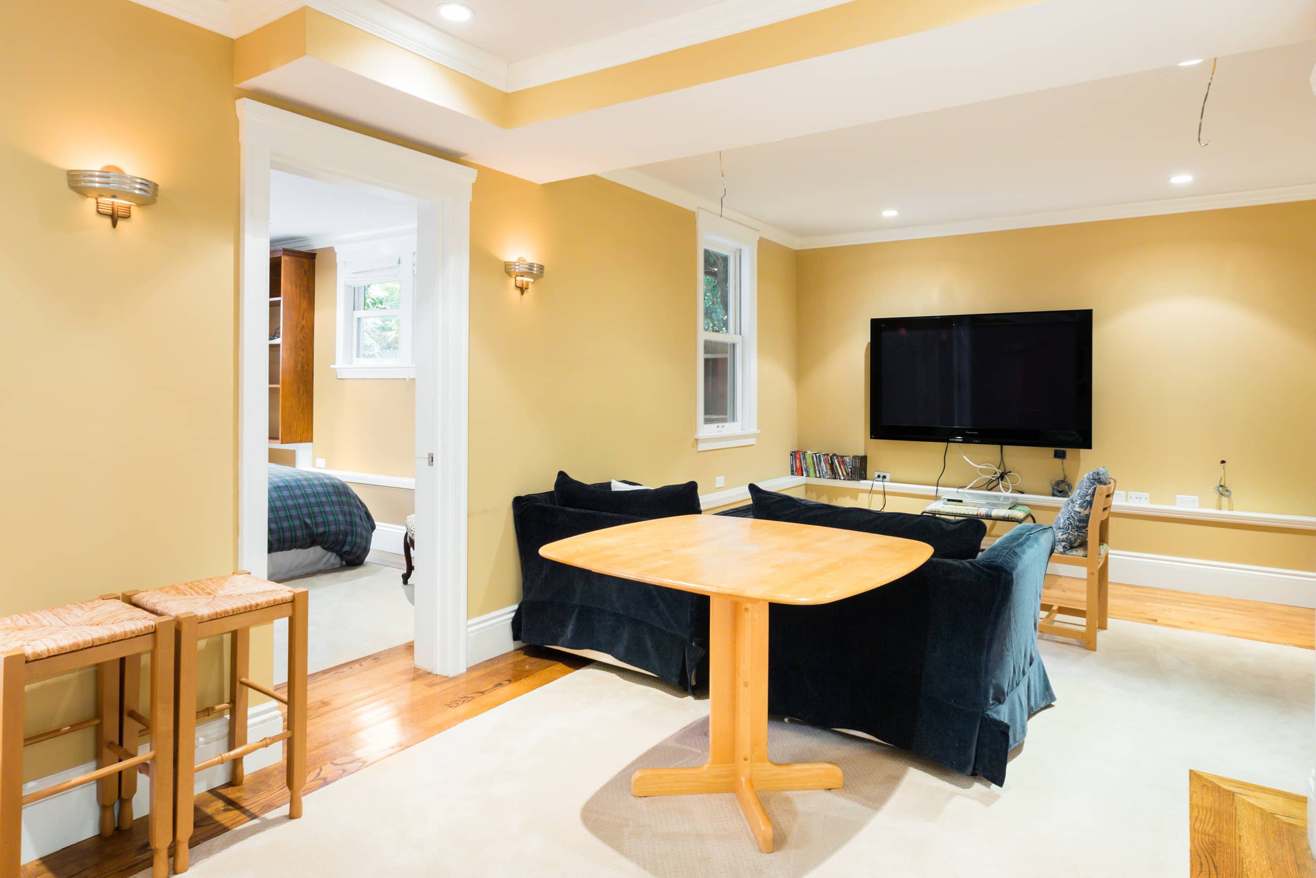 Home in San Francisco · ★4.97 · 7 bedrooms · 6 beds · 4 baths - Image 8