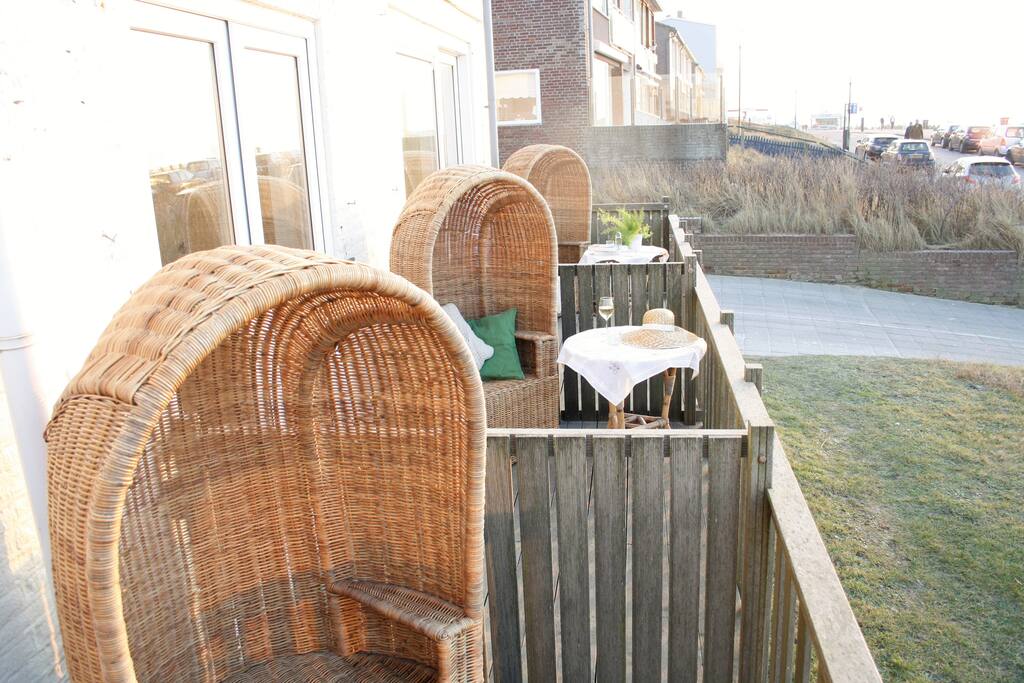 Veranda met uitzicht op de zee