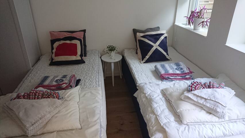Airbnb Askim Vacation Rentals Places To Stay Vastra