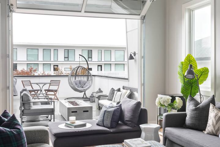 Rooftop Retreat – 1mile walk to Broadway gallery image 4