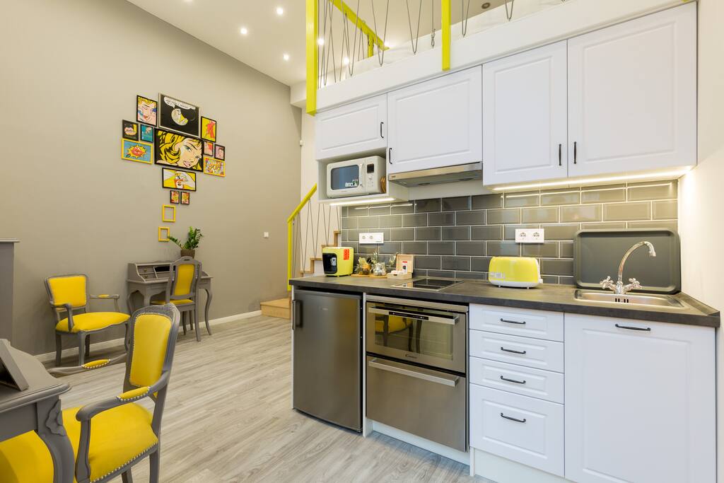 The apartment is perfect for two people. Both for business and leisure travelers