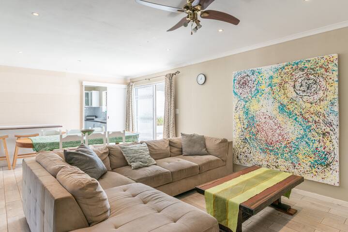 Safe Convenient Venue for Accommodation and Events gallery image 4