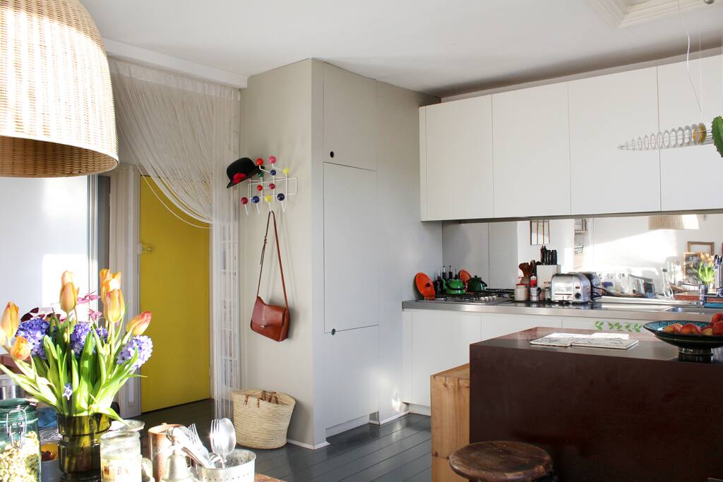 Kitchen area, open plan