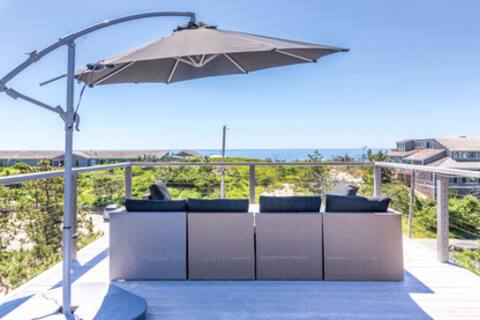 Amagansett Ocean Views Next to Quiet Beach