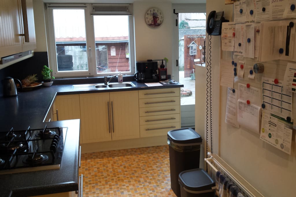 Kitchen overview