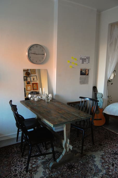 Enough space for a big dinner!