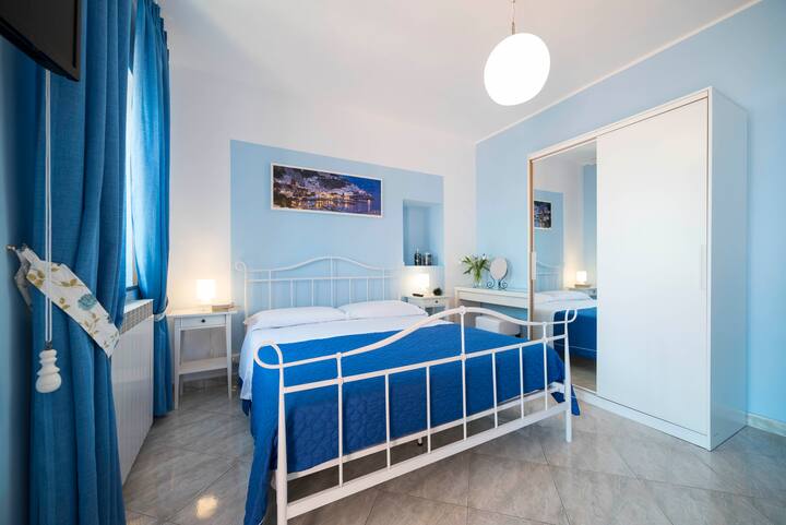 ห้องนอนสำหรับผู้เข้าพัก 4 คน