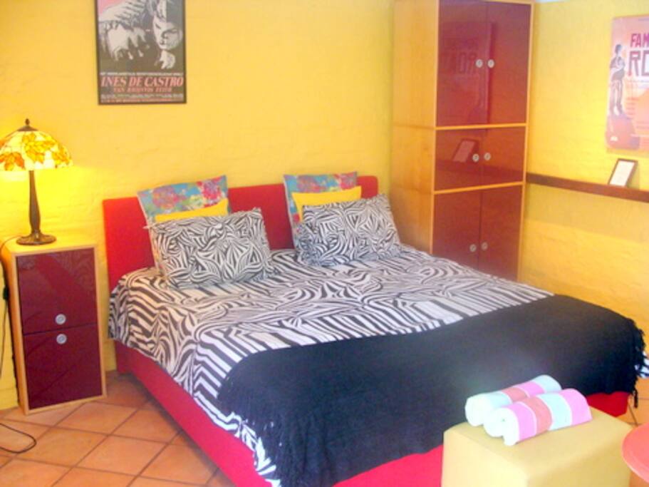 We get compliments for the nice bed.