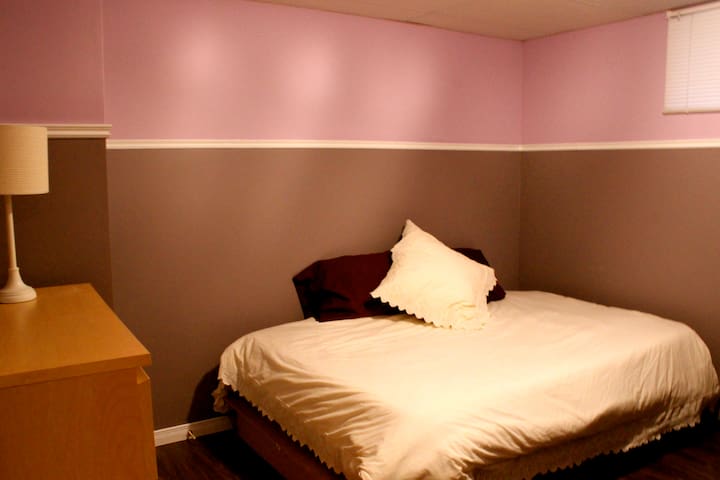 Chambre privée dans une maison