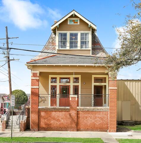 Stay at the Nitey Nite Inn! gallery image 2