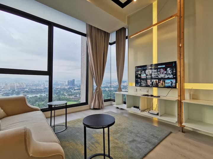 Modern Airbnb Service Apartment Singapore with Luxury Interior Design