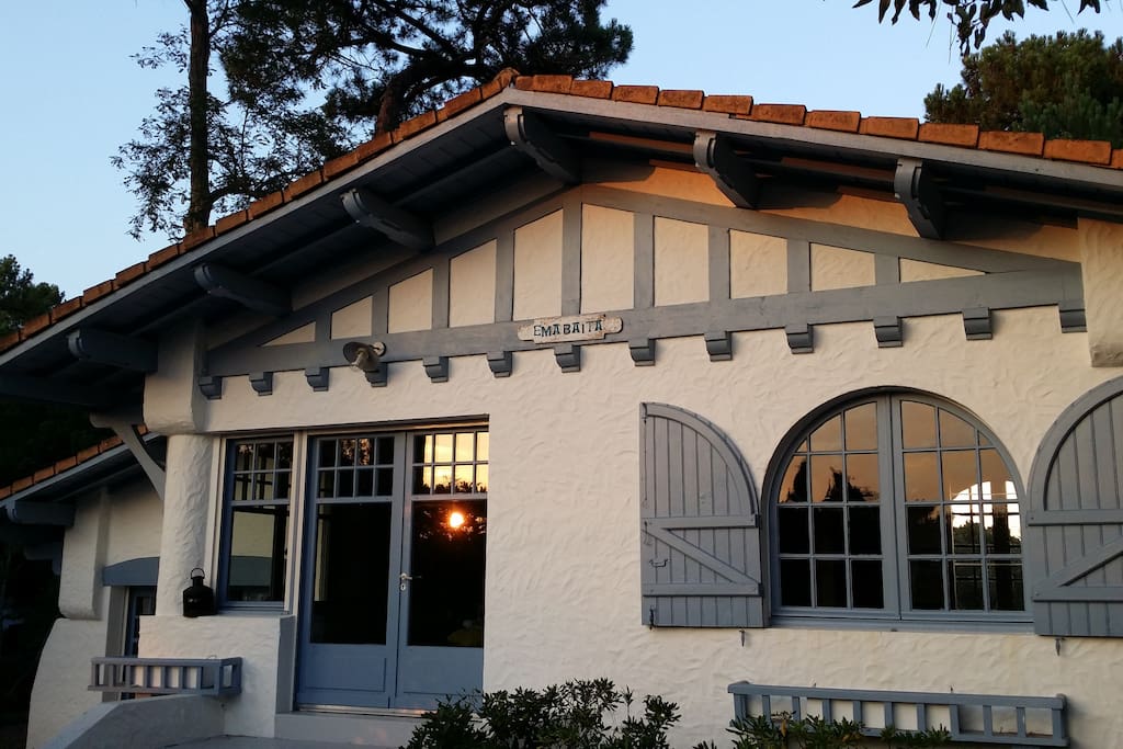 Maison vue de face
