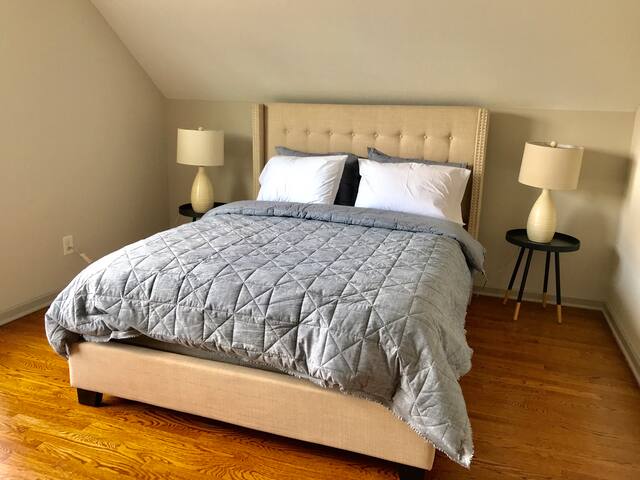 Close to OSU, Downtown, etc gallery image 3