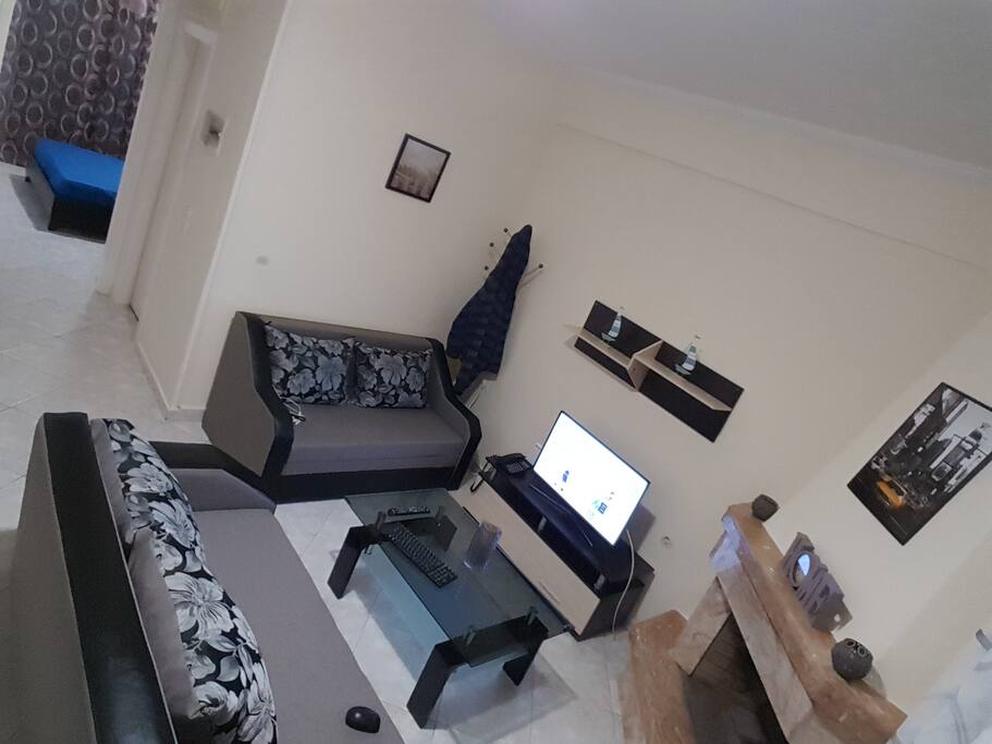 living room (Internet connection through smart t.v, personal wi fi connection and fireplace)