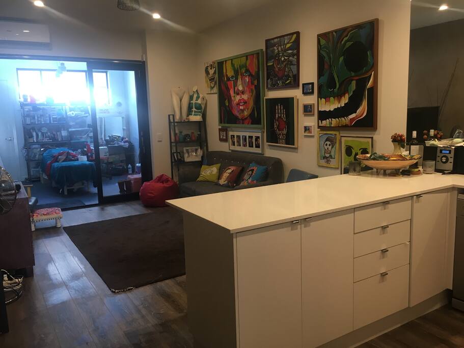 Loungeroom