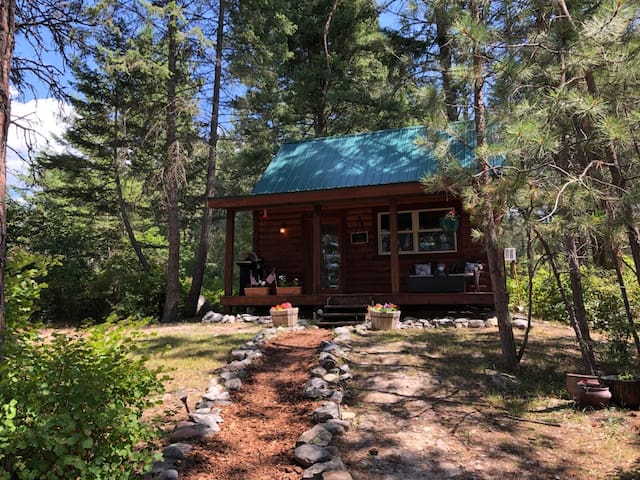 Airbnb Bigfork Vacation Rentals Places To Stay Montana