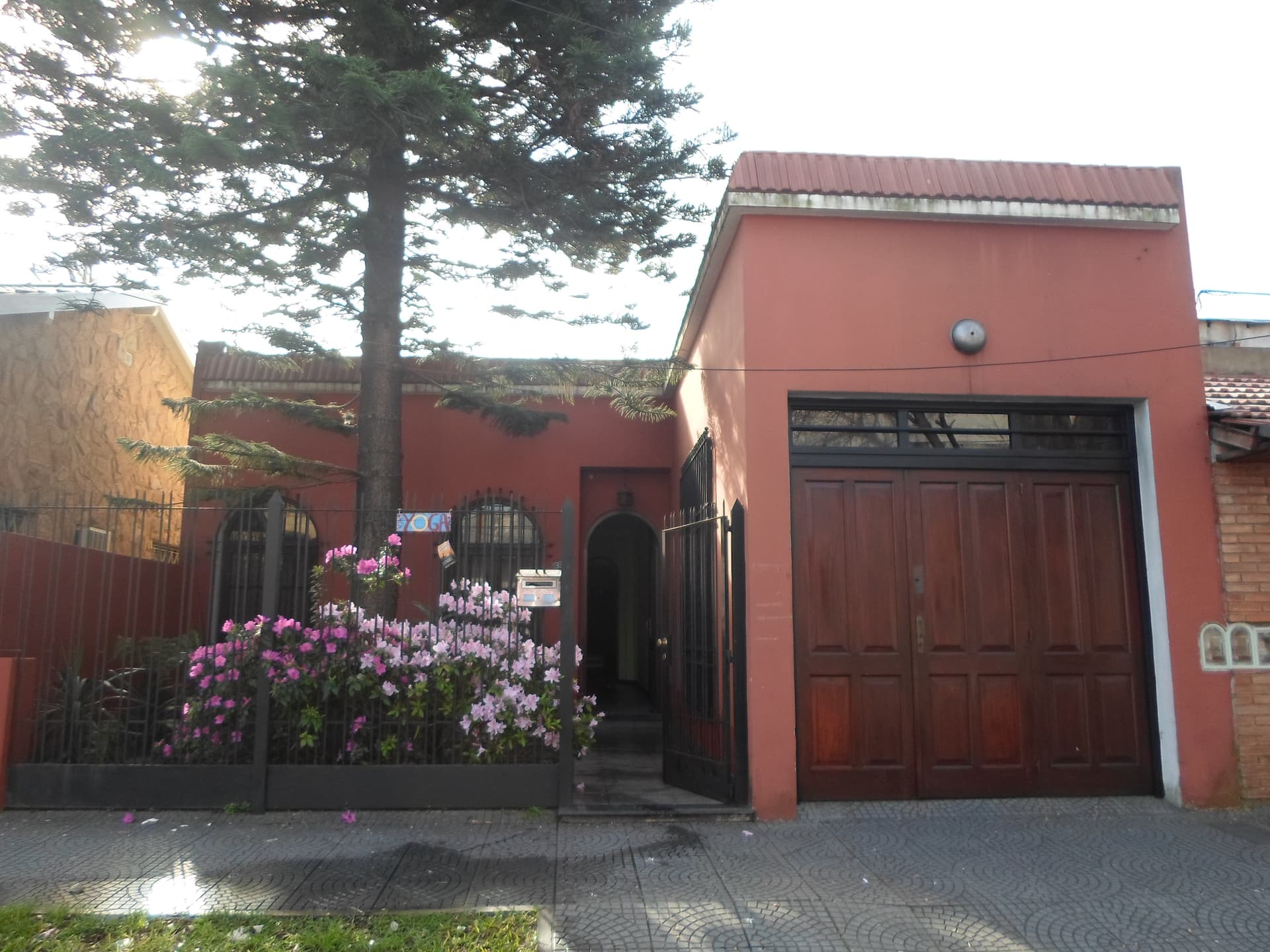 Room in front of the pool in Vicente López