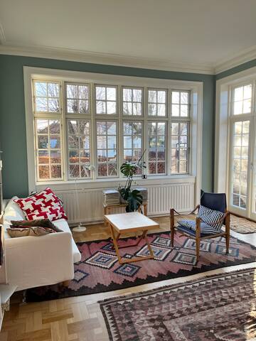 Child-friendly villa apt. w. garden gallery image 5