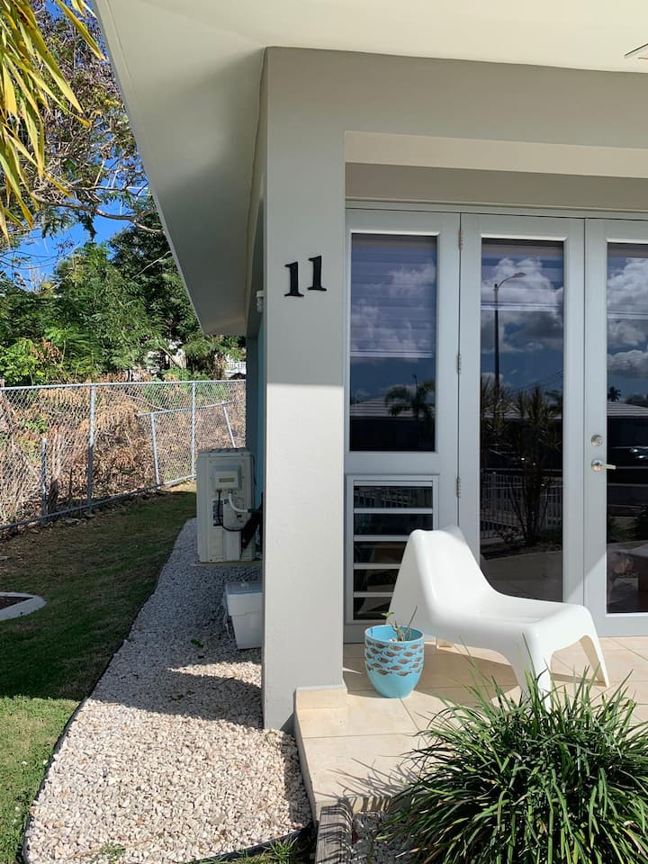 Blue Beach House -Walking Distance To Beach! - Rincón