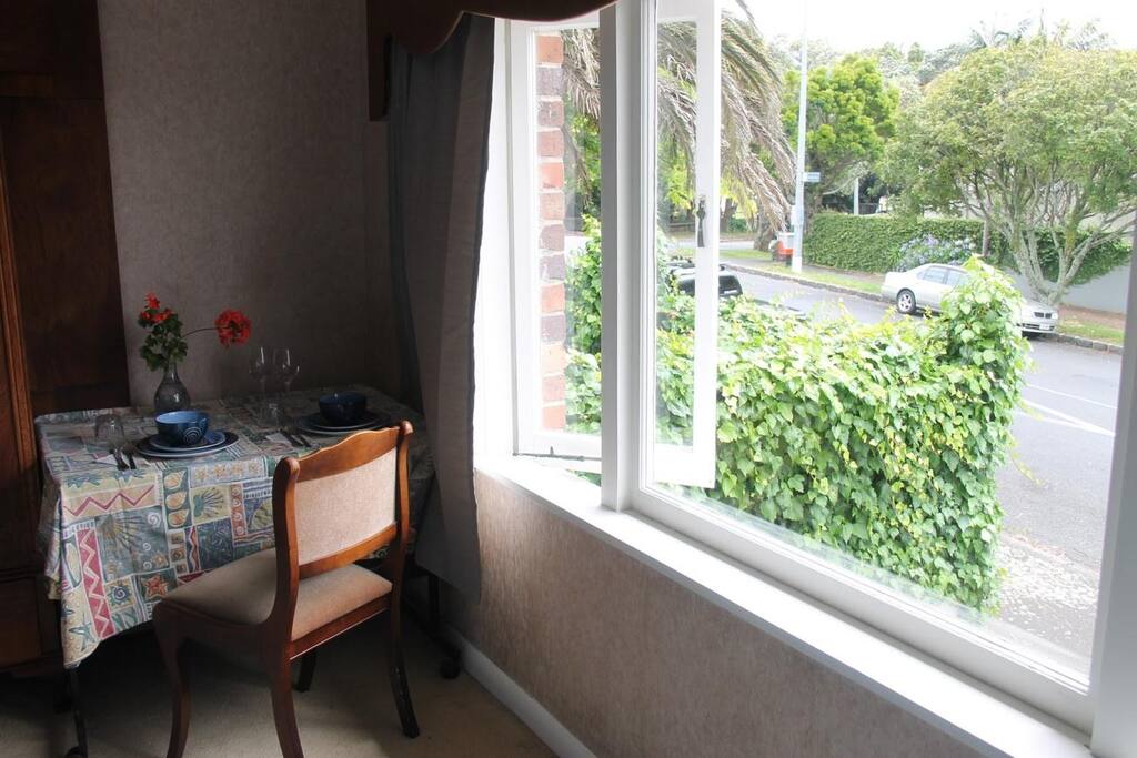 Soft string carpet and a comfortable study area.