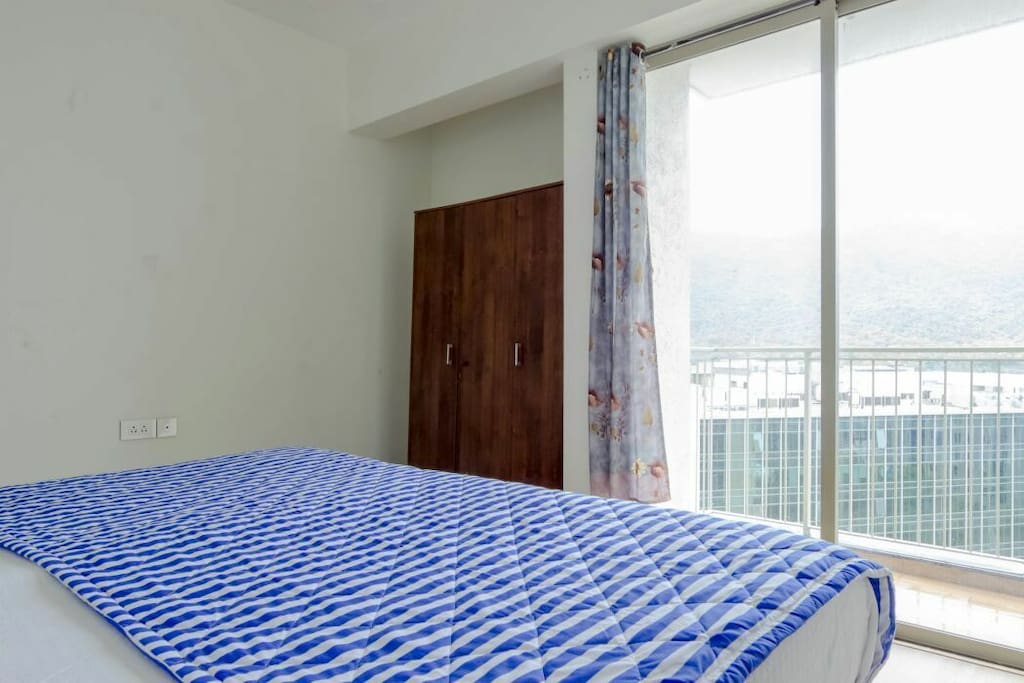 Bed room 1