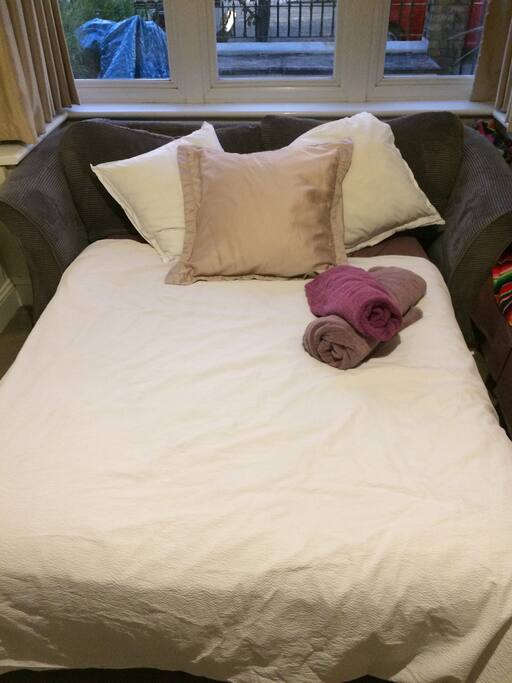 100% cotton sheets await you.