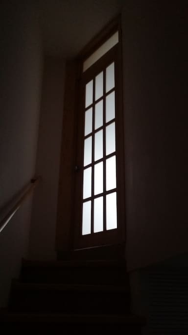 Upper level room