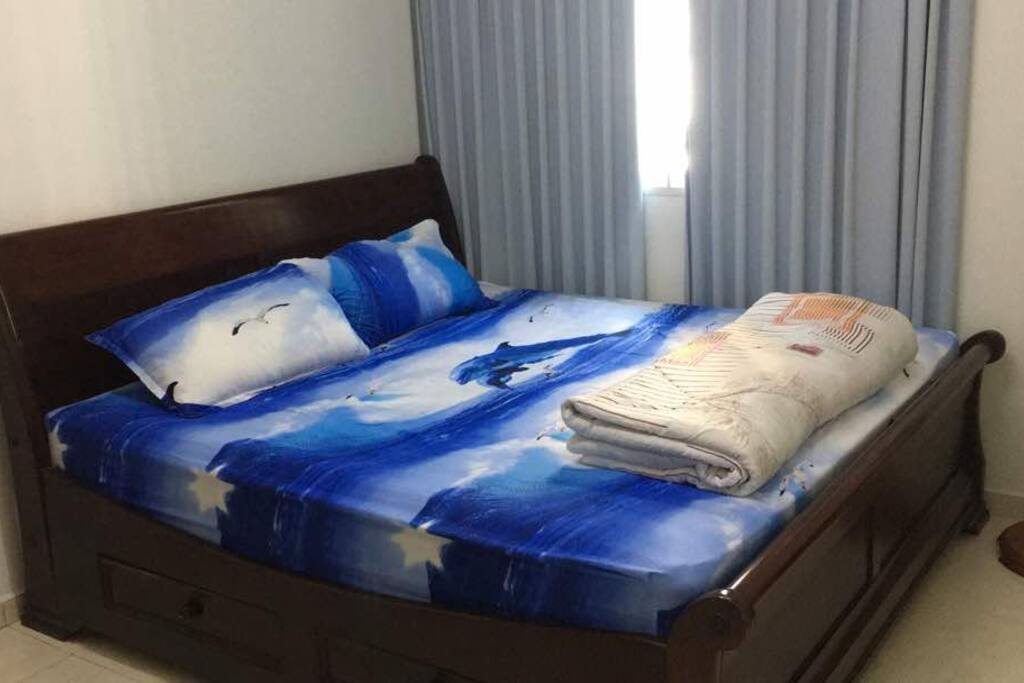 Master Bedroom (King Size)