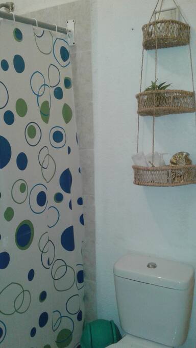 BAÑO PRIVADO