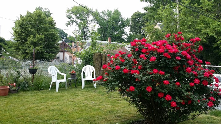 Vie's Cosy Room W/shared Bath & Kitch Ll *Metro* - New Rochelle, NY