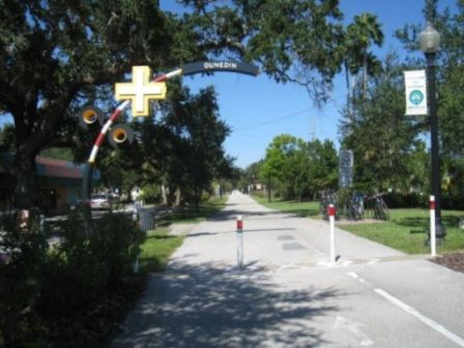 Pinellas Bike Trail.
Less than a mile from the house