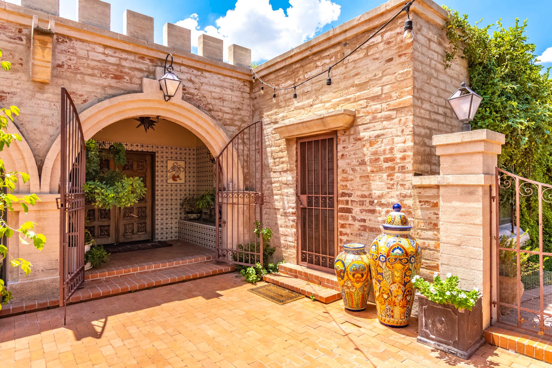 Catalina Foothills Azul Courtyard Guest Suite