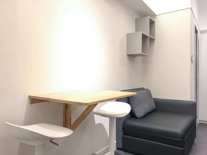 Studio Room@ 1min To Tst Mtr (5.2) - Hong Kong