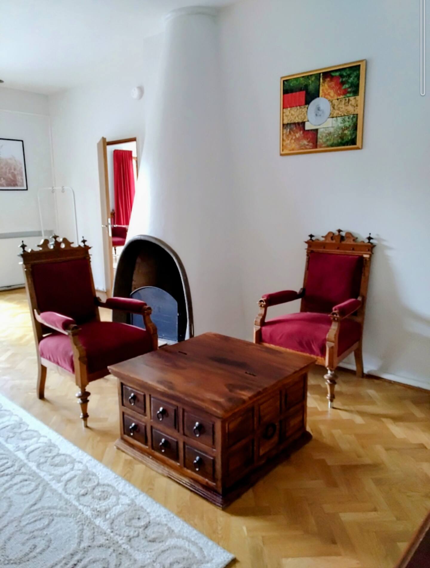 Villa Koskikara, Näköalahuone 5