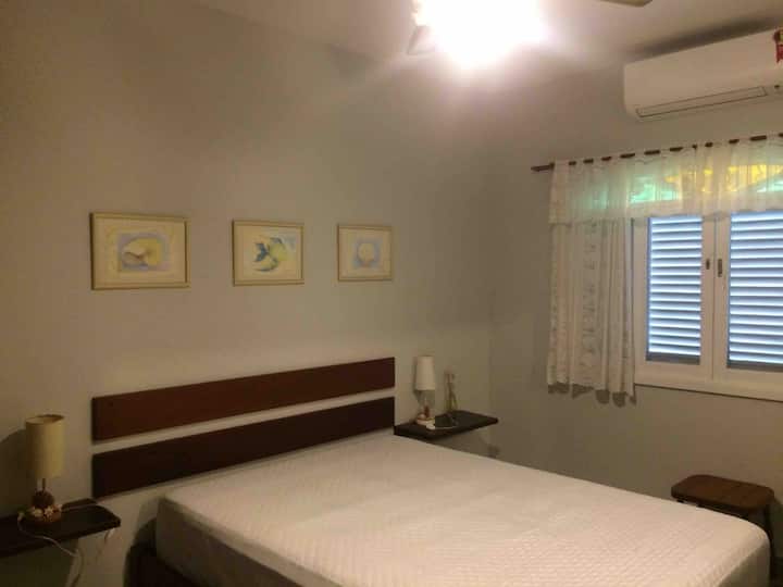 საძინებელი 1