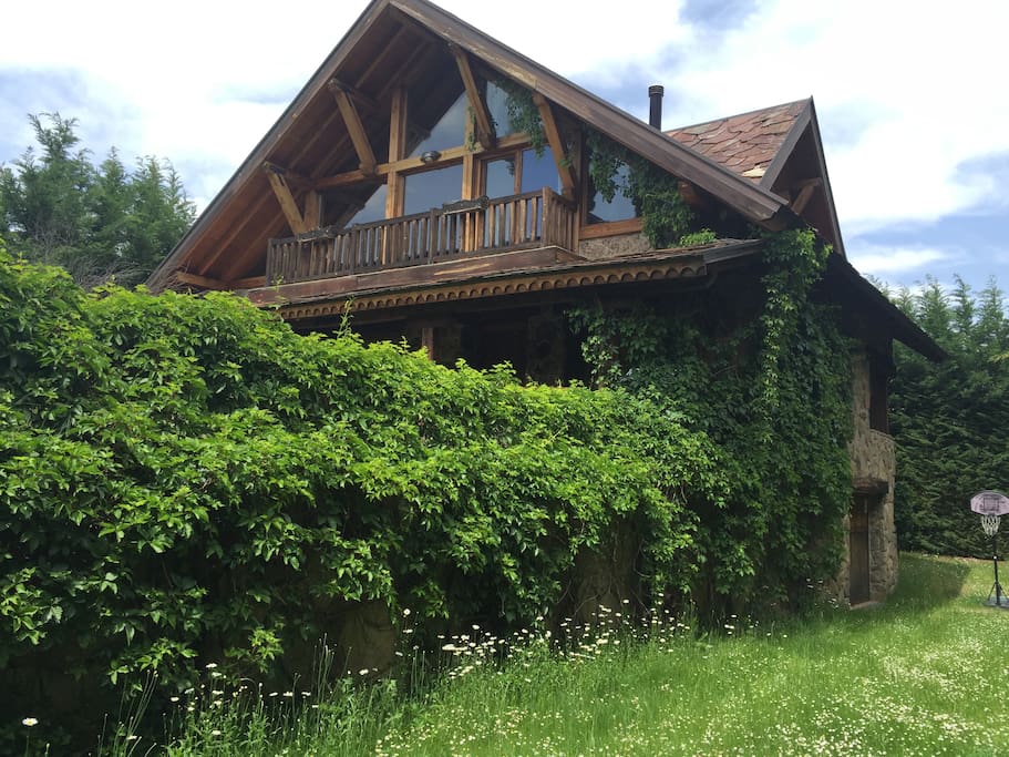 Casa con Jardin de 1000m2