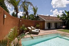 Central+Villa-2+persons%3A+Private+pool+%26+Clean