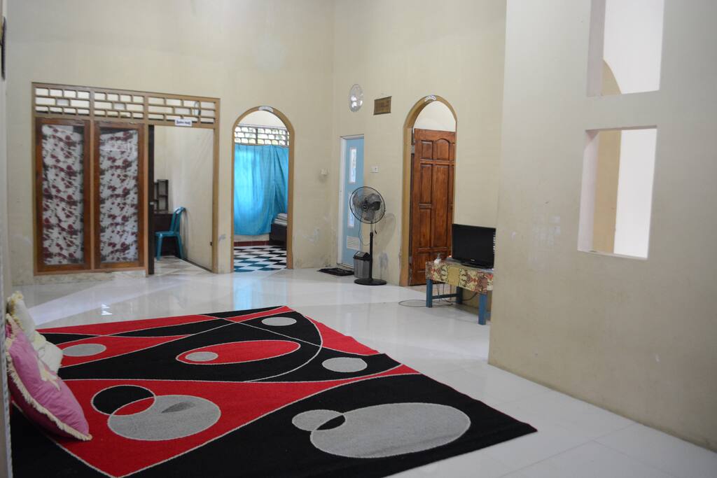 Large family room