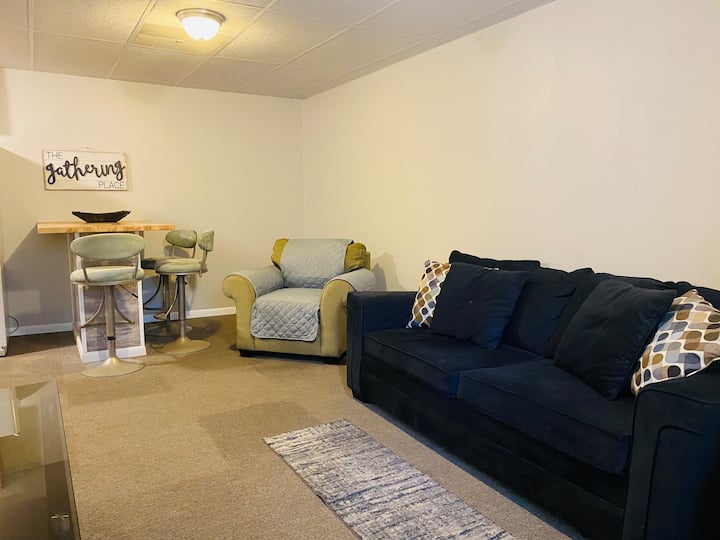 Just Remodeled 2 Bedroom Unit! - Wheeling, WV