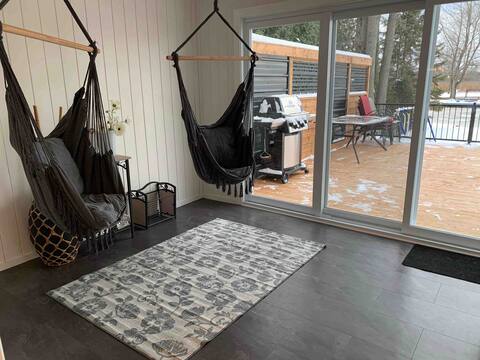 Chalet Eau Plaisir pool and spa