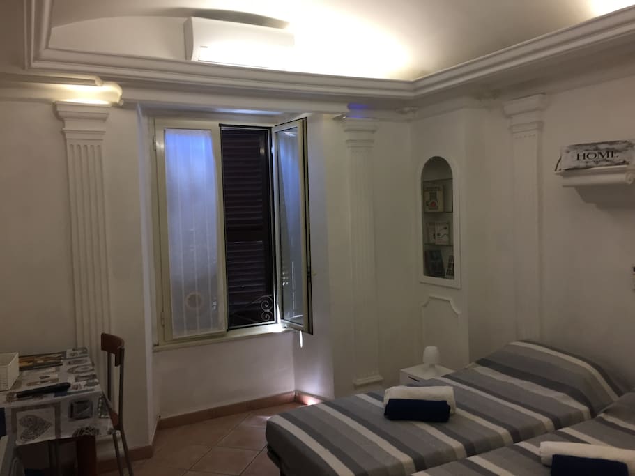 Air conditioner / Condizionatore