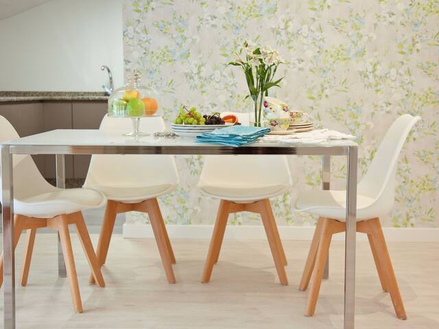 MST – A Privilege. Your Terrace in Madrid’s center gallery image 2