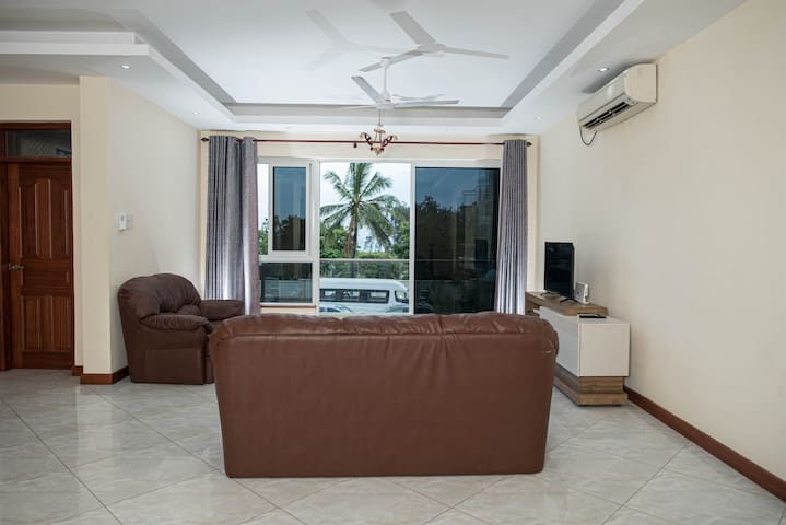 Nemadek Sydney Room 1 Bedroom 1 Bathroom Apartment In Mombasa Kenya
