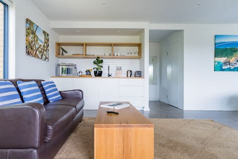 Successful Airbnb property: Byron Beech Pad - Luxurious and Spacious in Suffolk Park