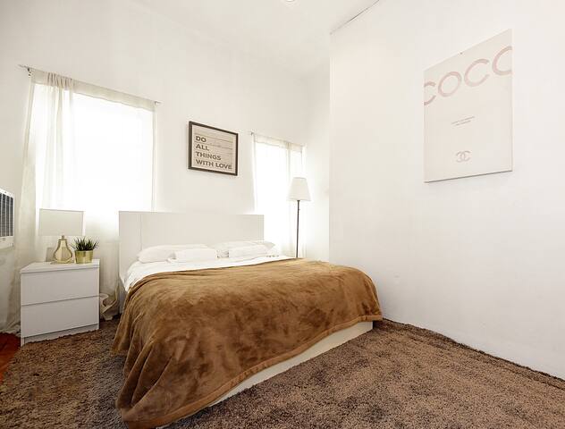 99.9% DISINFECTED☆ Apartment in heart of Manhattan gallery image 5