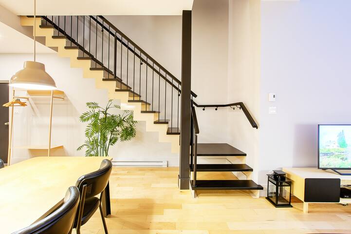 SP108-Les Lofts St-Pierre – Par Les Lofts Vieux-QC gallery image 5