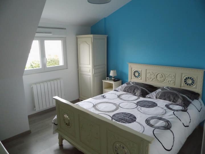 Chumba cha kulala 2 kitanda/190