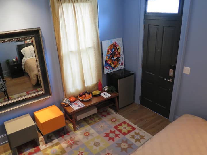 Wonderful Room In Georgetown, DC